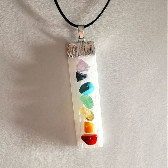 NATURAL Handmade SELENITE CHAKRA STONE NECKLACE HANDMADE - Picture 3 of 8